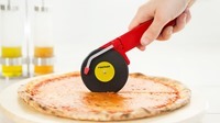 2-top-spin-pizza-cutter1