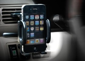 EVERCOOL Launches Car Air Vent Mount Holder for Mobile Phones