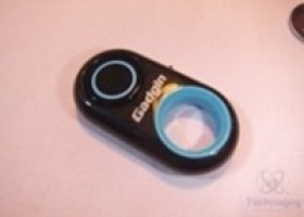 Gadgin Bluetooth Remote Control Camera Shutter Review @ Technogog
