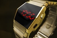 kisai_xtal_led_watch_with_six_animations_from_tokyoflash_japan_03